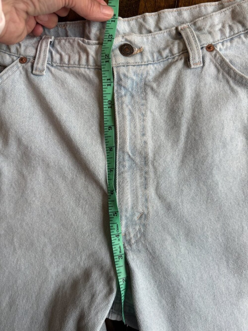 Levi's 550 Vintage Made in the USA Relaxed Fit Light Wash Jeans Men's 38 X 36 - Picture 8 of 12